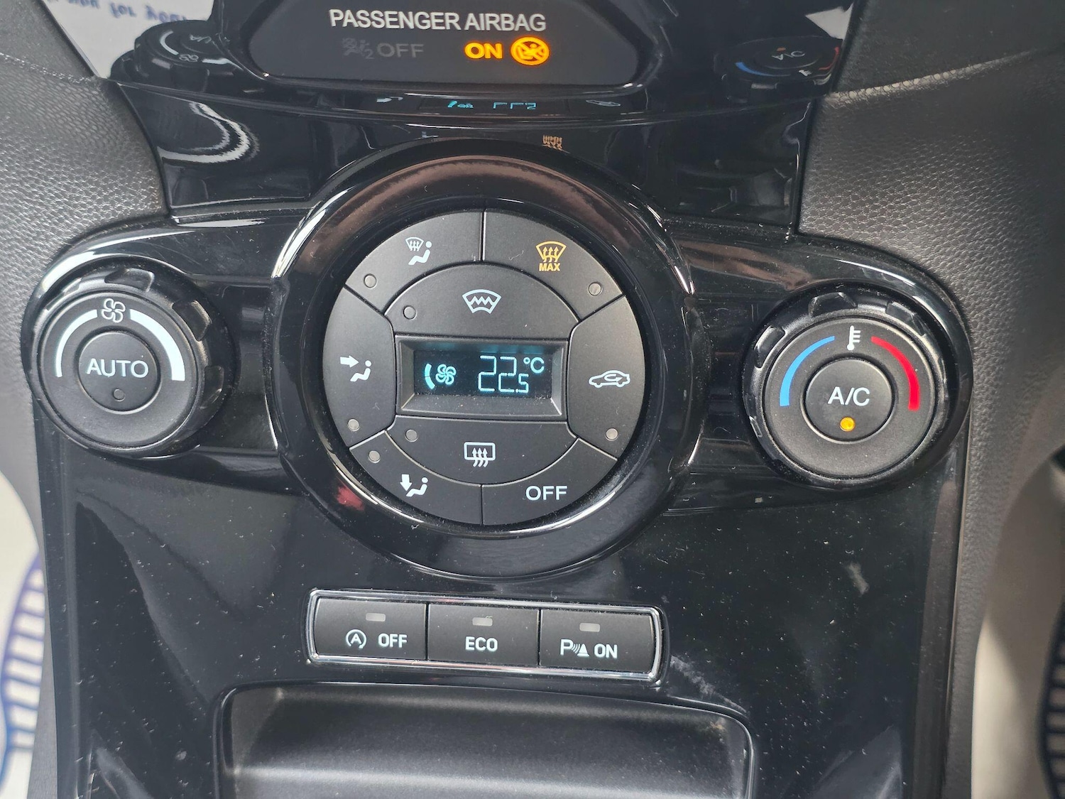 Used Ford Fiesta 2016 for sale - 76370392: Photo 29