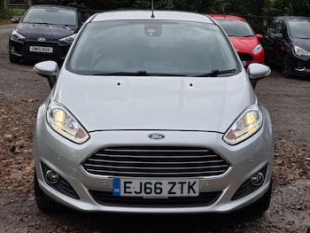 Used Ford Fiesta 2016 for sale - 76370392: Photo