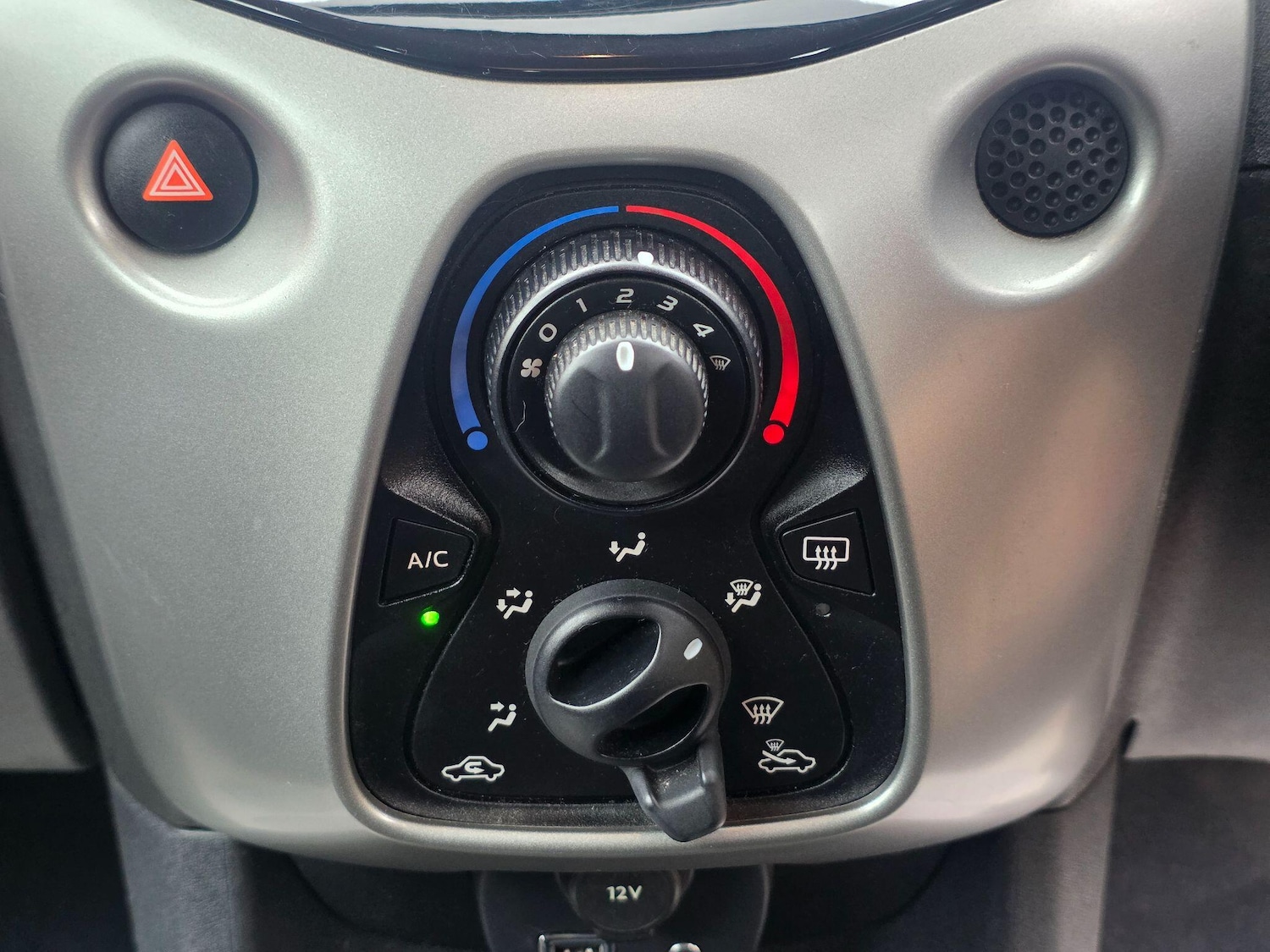 Used Citroen C1 2016 for sale - 76371668: Photo 25