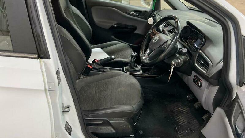Used Vauxhall Corsa 2015 for sale - 77082008: Photo 11