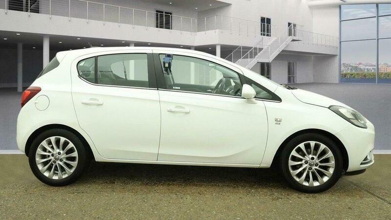 Used Vauxhall Corsa 2015 for sale - 77082008: Photo 9