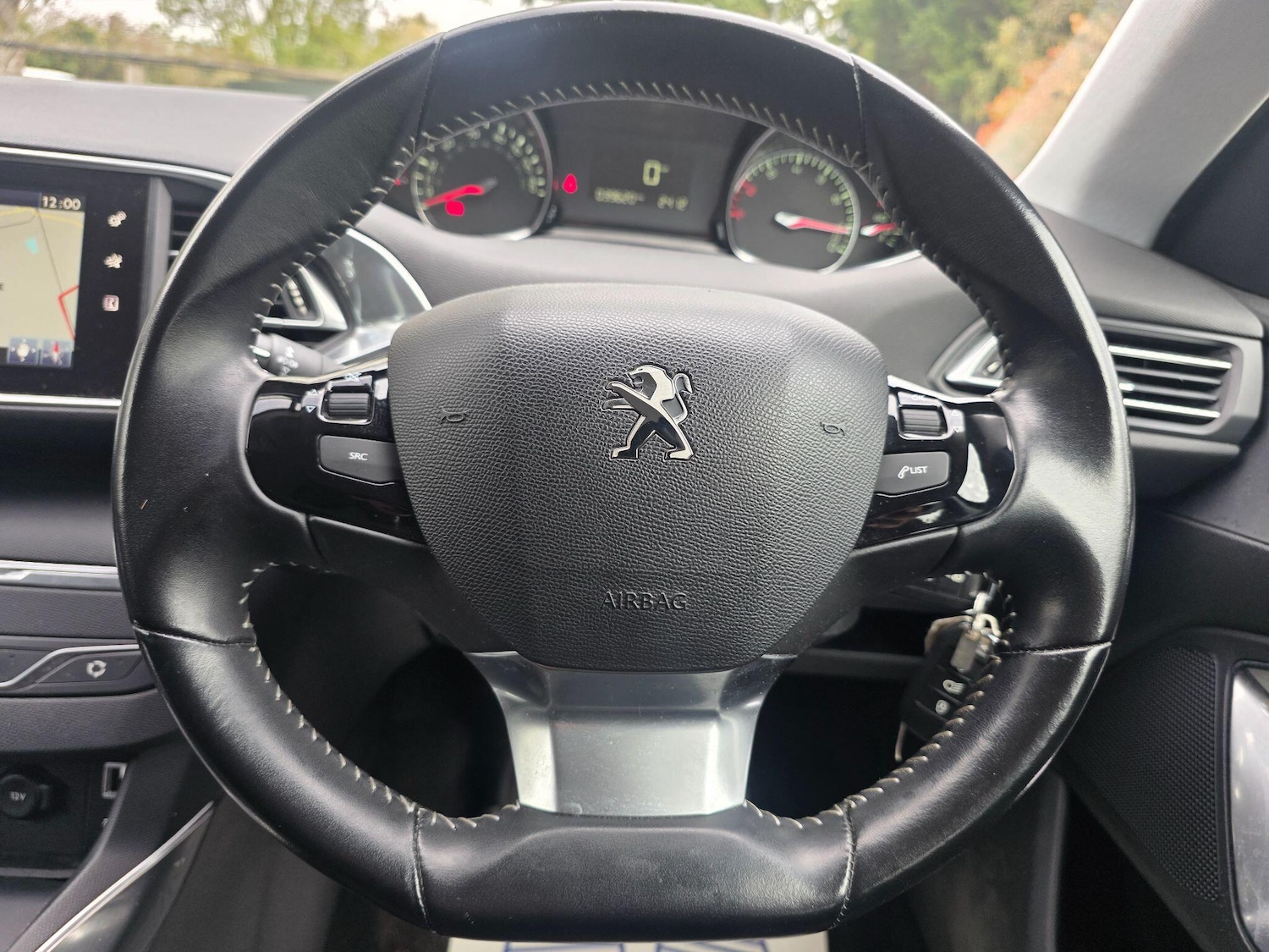 Used Peugeot 308 2016 for sale - 76370785: Photo 24