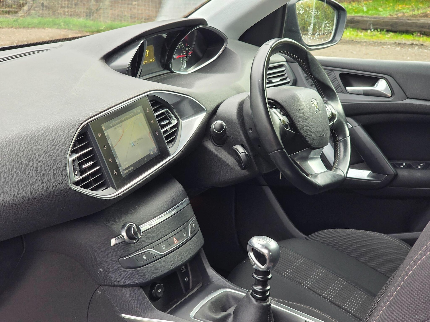 Used Peugeot 308 2016 for sale - 76370785: Photo 3