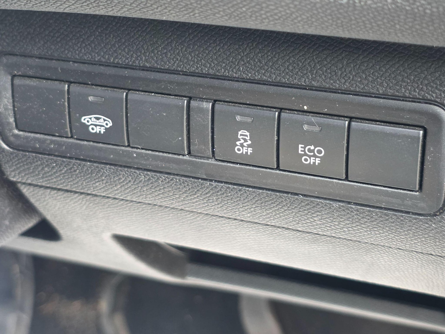 Used Peugeot 308 2016 for sale - 76370785: Photo 33