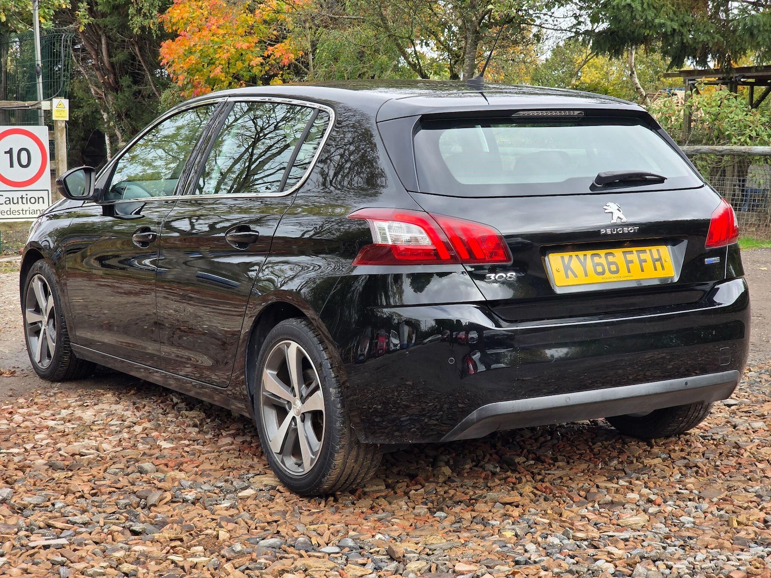 Used Peugeot 308 2016 for sale - 76370785: Photo 9