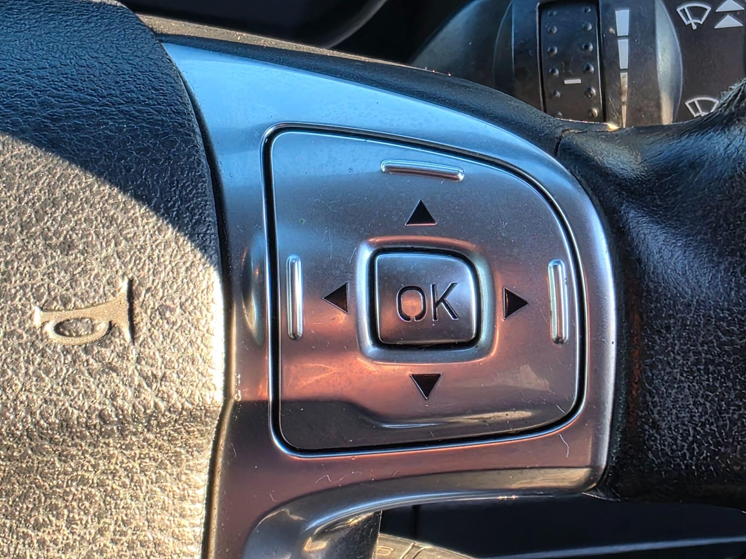 Used Ford Galaxy 2015 for sale - 76550806: Photo 32