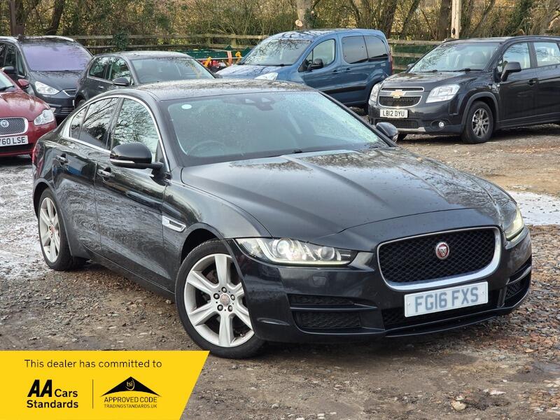 Used Jaguar XE 2016 for sale - 77119807: Photo 1