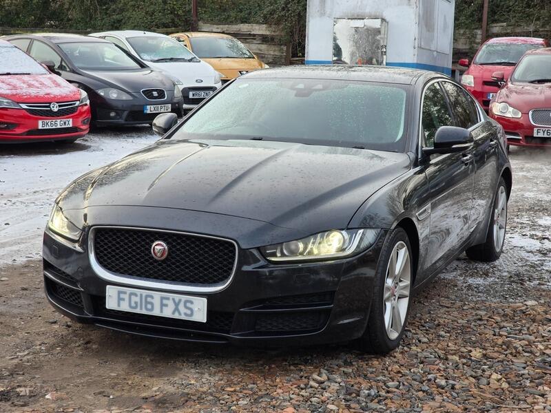 Used Jaguar XE 2016 for sale - 77119807: Photo 5