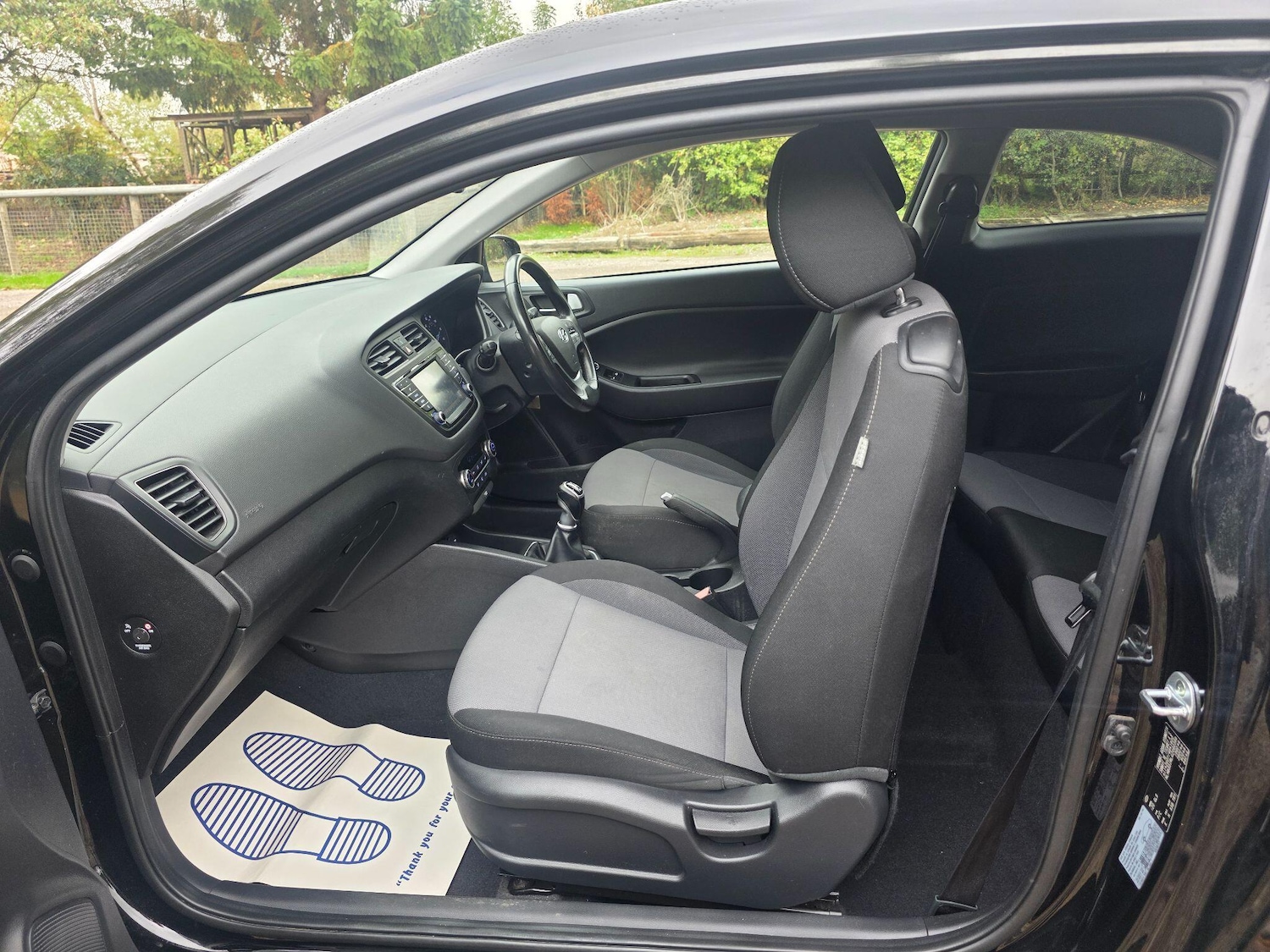 Used Hyundai i20 2015 for sale - 76371218: Photo 14