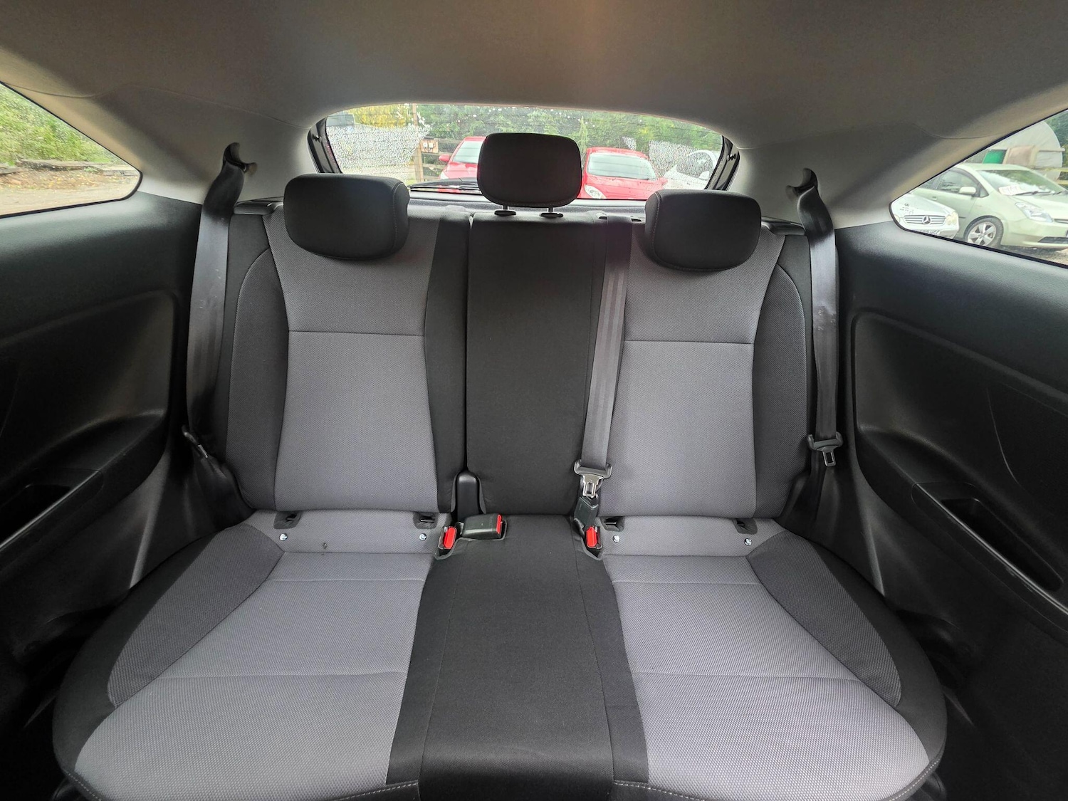 Used Hyundai i20 2015 for sale - 76371218: Photo 16