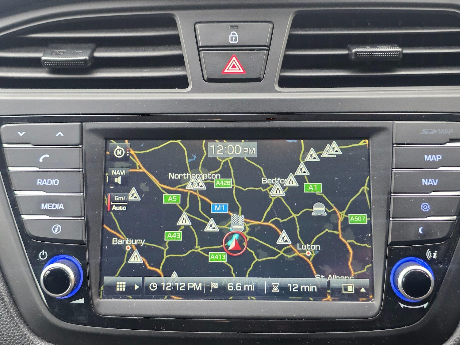 Used Hyundai i20 2015 for sale - 76371218: Photo 24