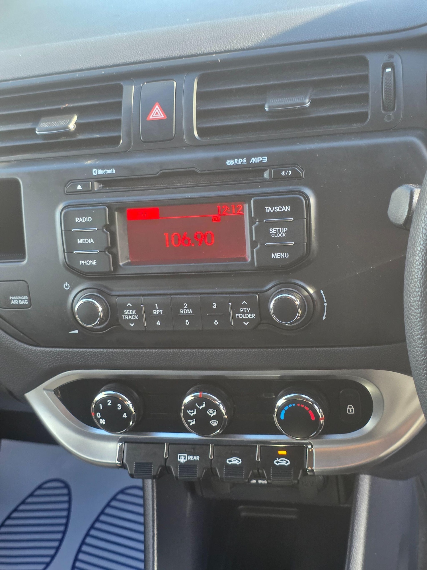 Used Kia Rio 2014 for sale - 76527997: Photo 24