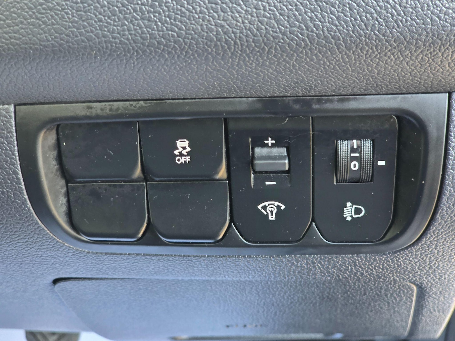 Used Kia Rio 2014 for sale - 76527997: Photo 31