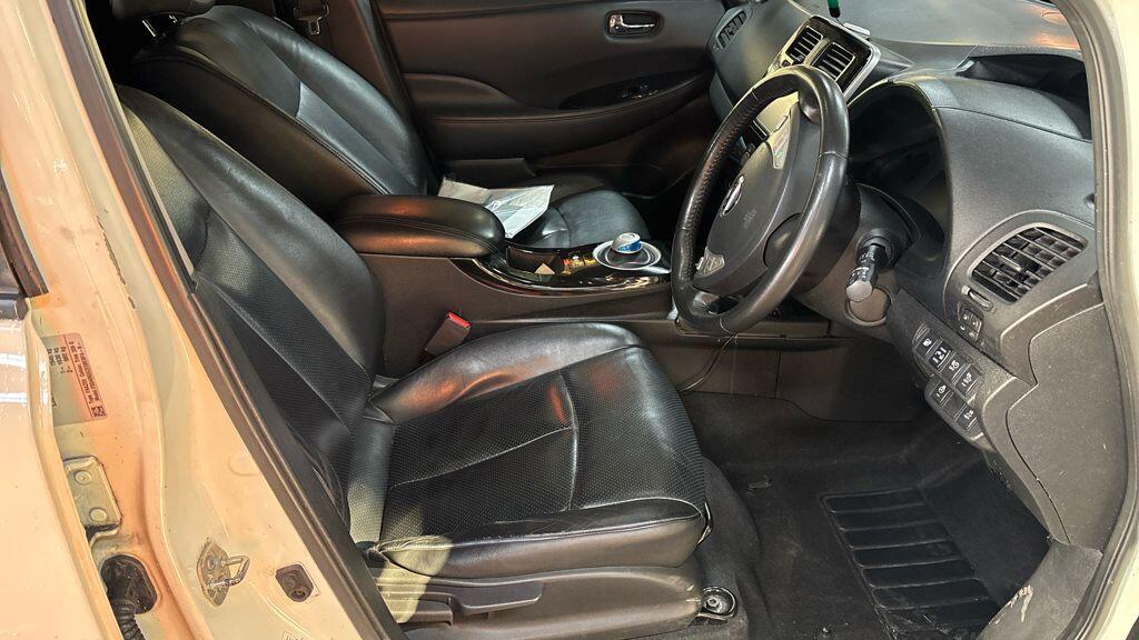 Used Nissan Leaf 2015 for sale - 77242562: Photo 14