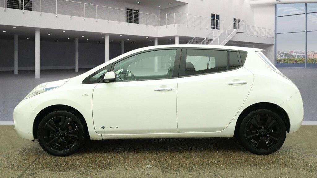 Used Nissan Leaf 2015 for sale - 77242562: Photo 4
