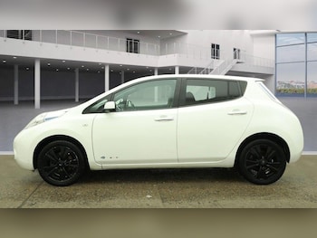 Used Nissan Leaf 2015 for sale - 77242562: Photo