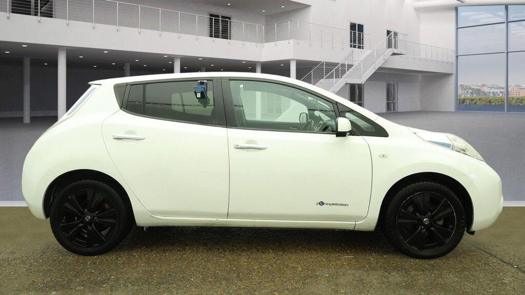 Used Nissan Leaf 2015 for sale - 77242562: Photo 5