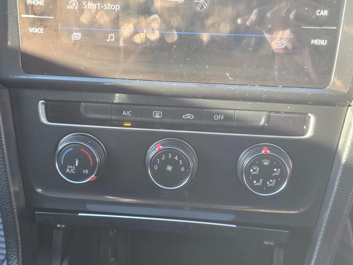 Used Volkswagen Golf 2017 for sale - 77166720: Photo 30