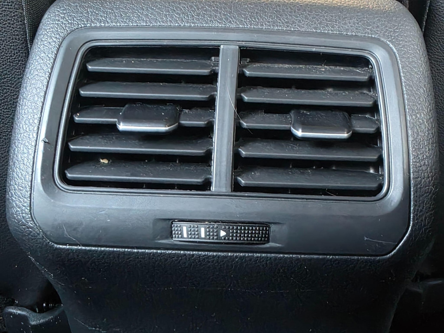 Used Volkswagen Golf 2017 for sale - 77166720: Photo 31