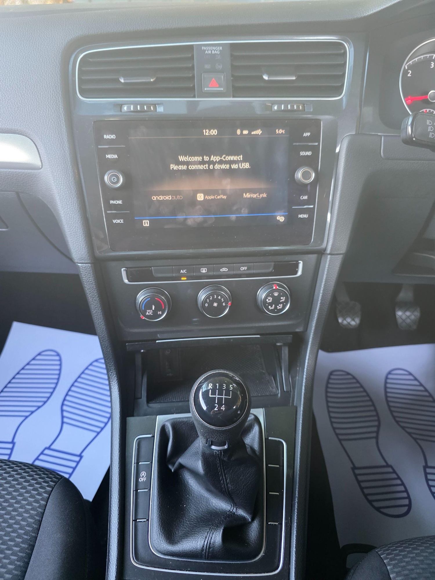 Used Volkswagen Golf 2017 for sale - 77166720: Photo 47