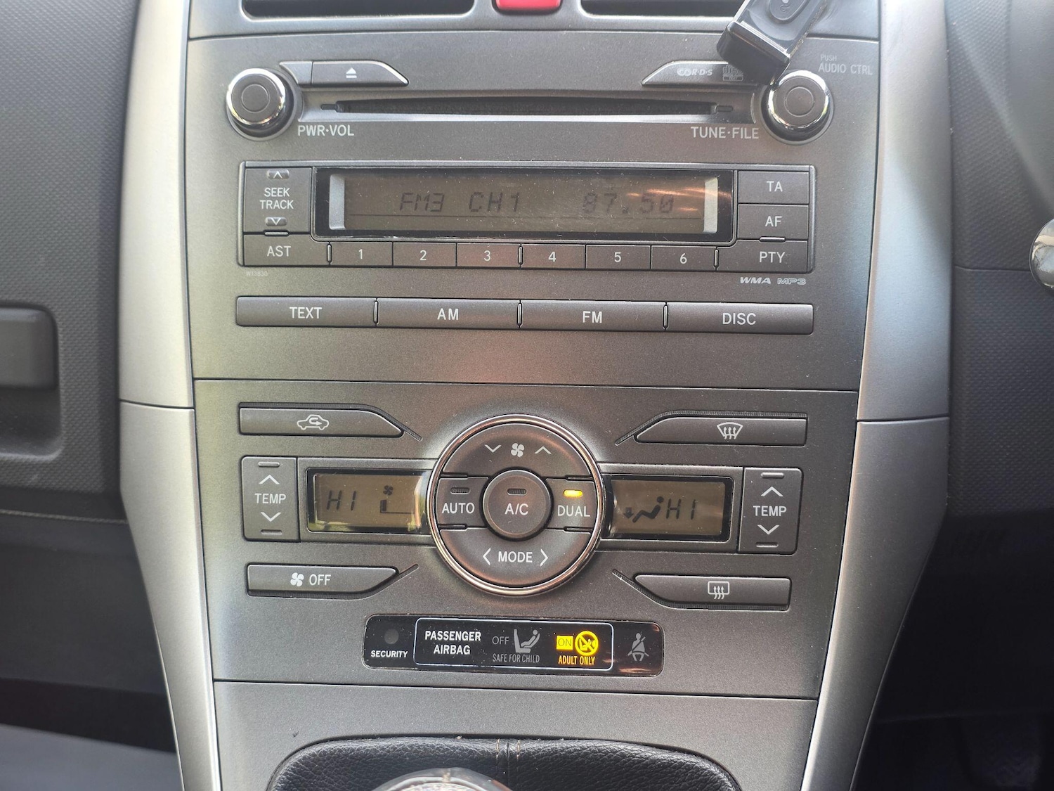 Used Toyota Auris 2009 for sale - 76389209: Photo 24