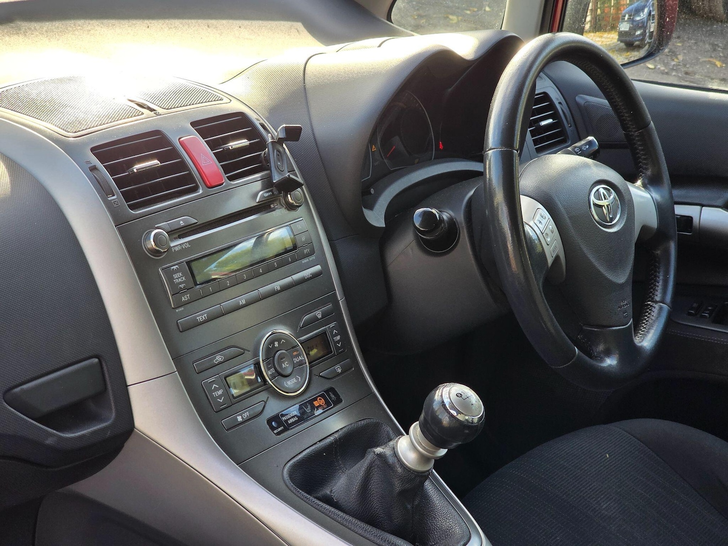 Used Toyota Auris 2009 for sale - 76389209: Photo 3