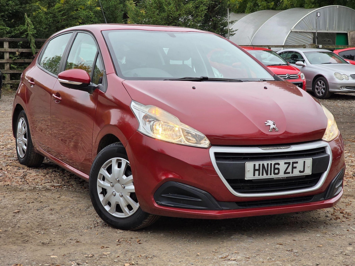 Used Peugeot 208 2016 for sale - 76370759: Photo 1