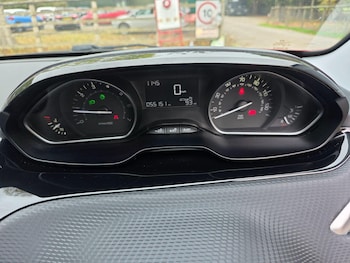 Used Peugeot 208 2016 for sale - 76370759: Photo