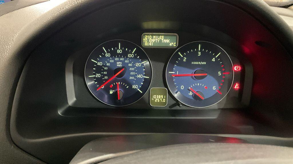 Used Volvo C30 2013 for sale - 77320393: Photo 13