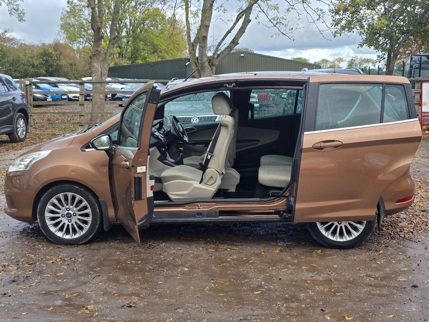 Used Ford B-MAX 2013 for sale - 76370913: Photo 6