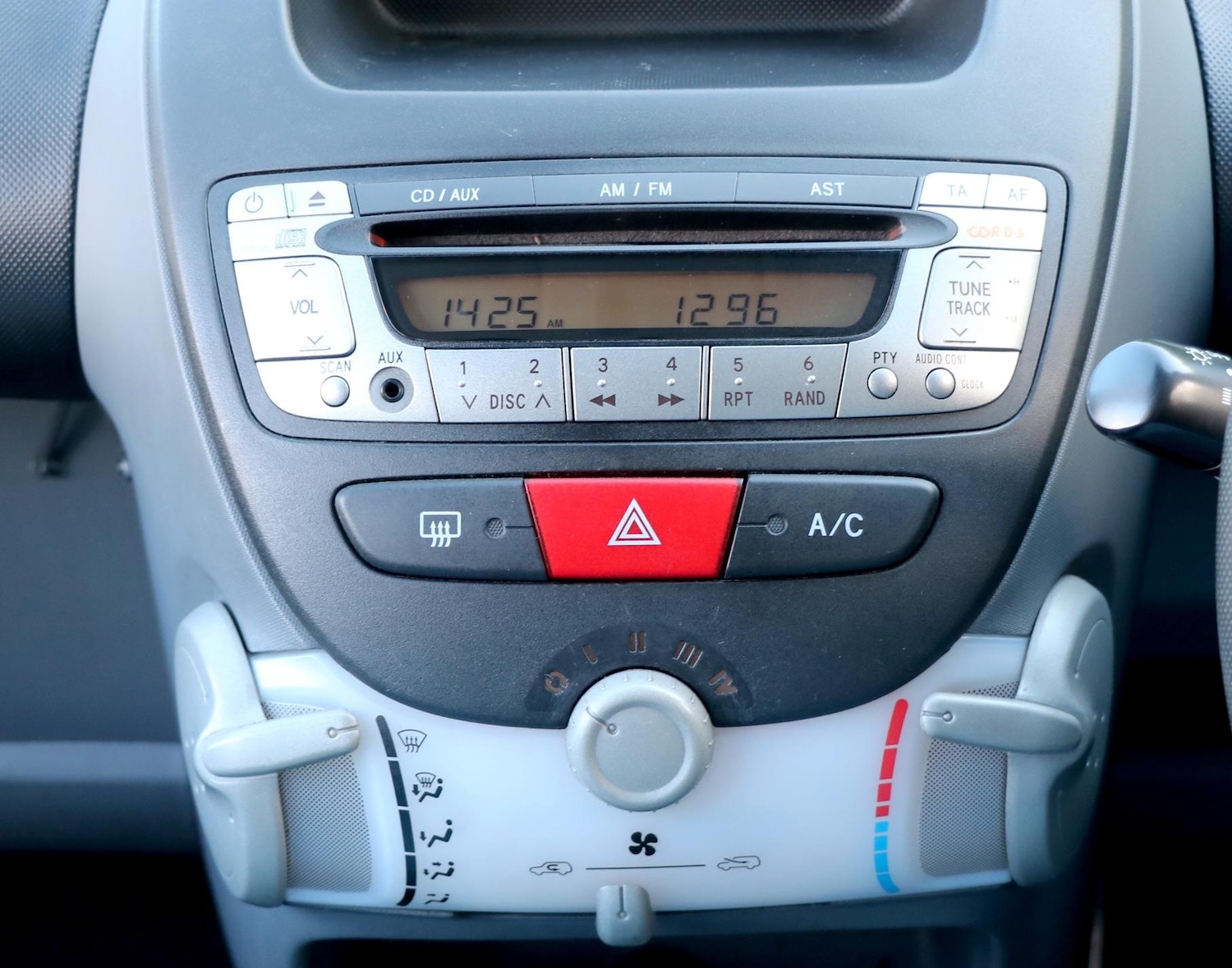 Vehicle 28