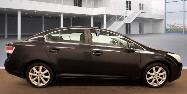 Used Toyota Avensis 2009 for sale - 76283278: Photo 5