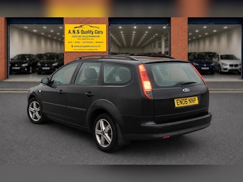 Used Ford Focus 2006 for sale - 79475699: Photo