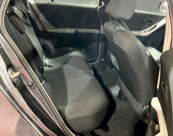 Used Toyota Yaris 2009 for sale - 77939683: Photo 11