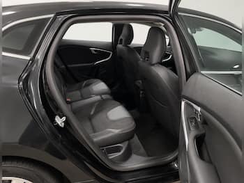 Used Volvo V40 2015 for sale - 79634377: Photo