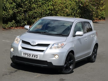Used Toyota Urban Cruiser 2009 for sale - 79609346: Photo