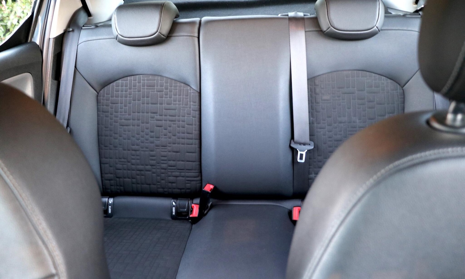 Used Vauxhall Corsa 2015 for sale - 77091538: Photo 16