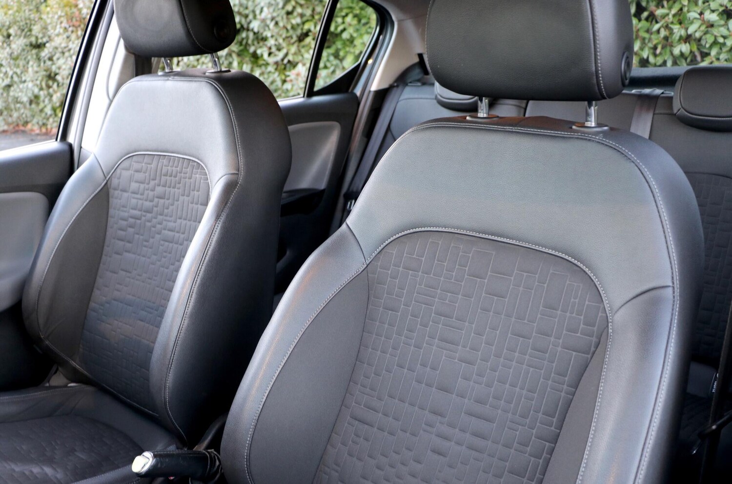 Used Vauxhall Corsa 2015 for sale - 77091538: Photo 19