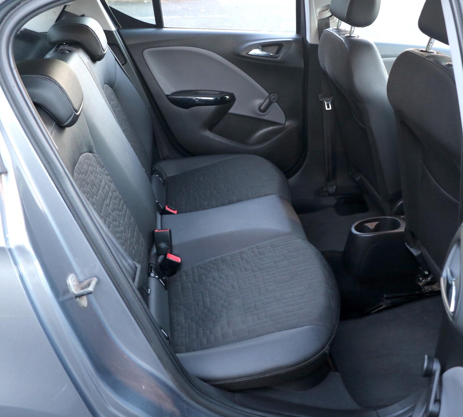 Used Vauxhall Corsa 2015 for sale - 77091538: Photo 26