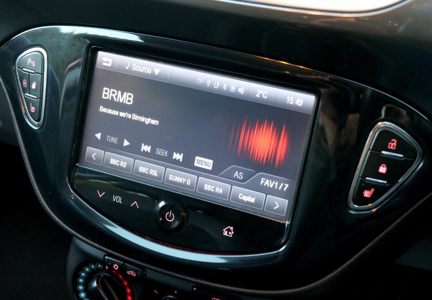 Used Vauxhall Corsa 2015 for sale - 77091538: Photo 36