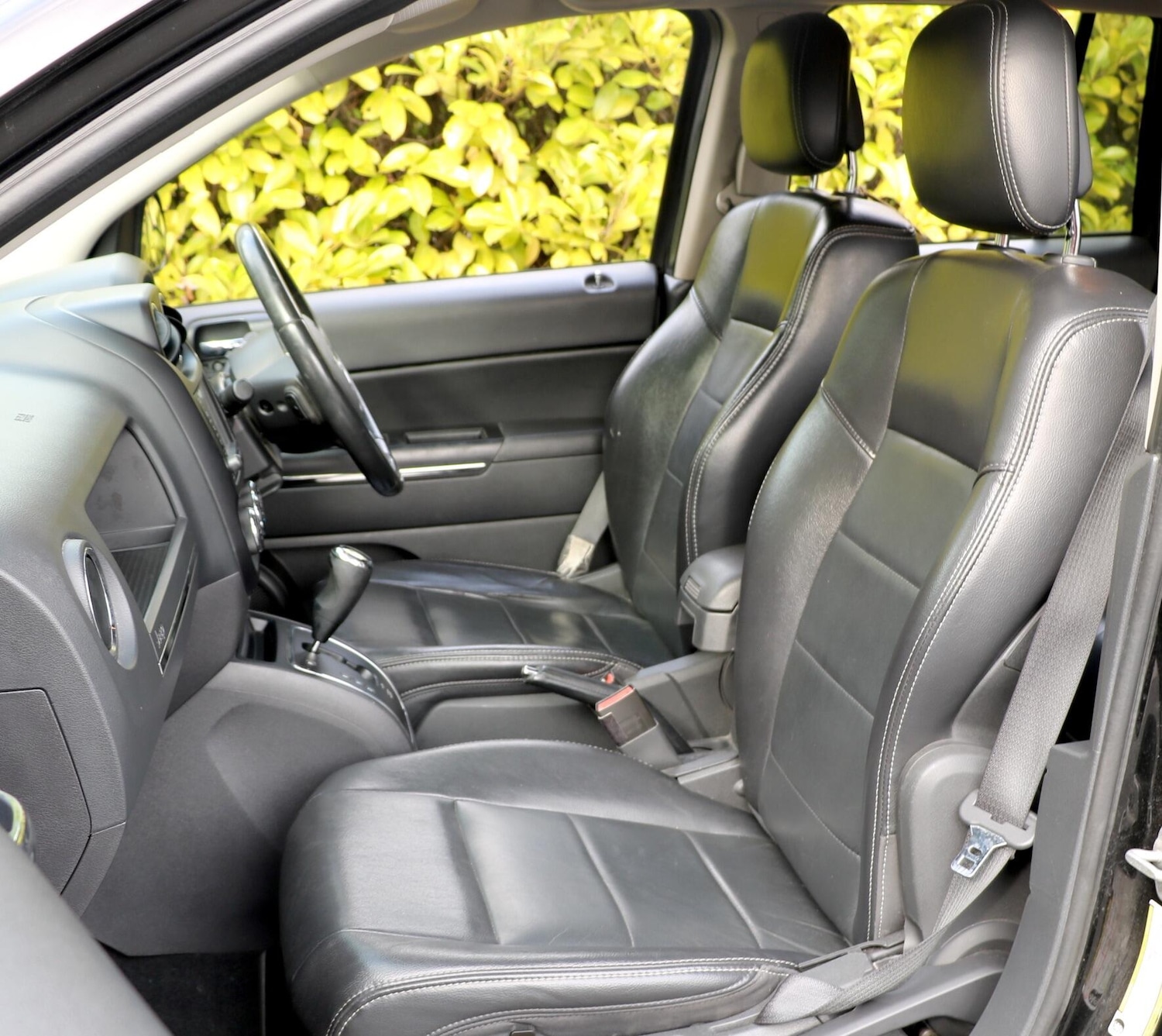 Used Jeep Compass 2011 for sale - 76013437: Photo 27