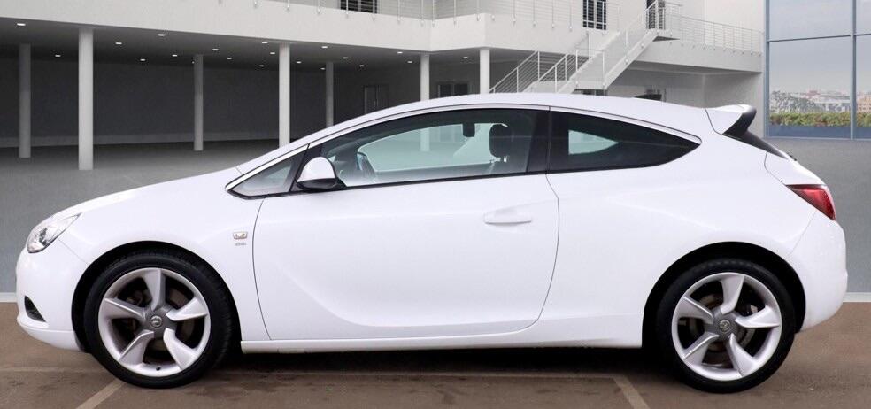 Used Vauxhall Astra GTC for sale - 76485376: Photo 8