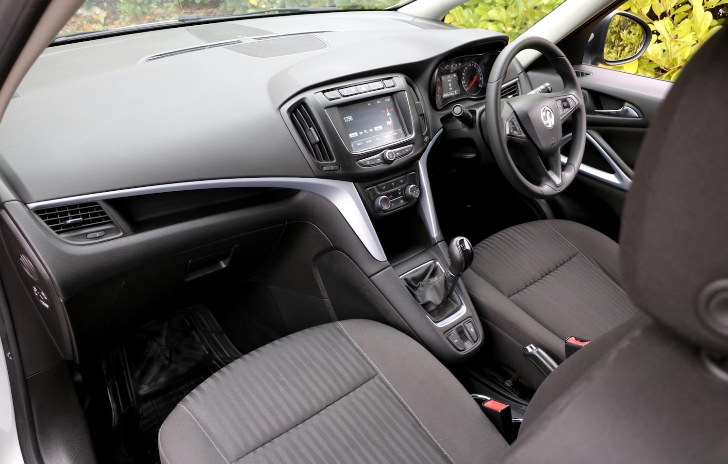 Used Vauxhall Zafira Tourer 2017 for sale - 75953803: Photo 22