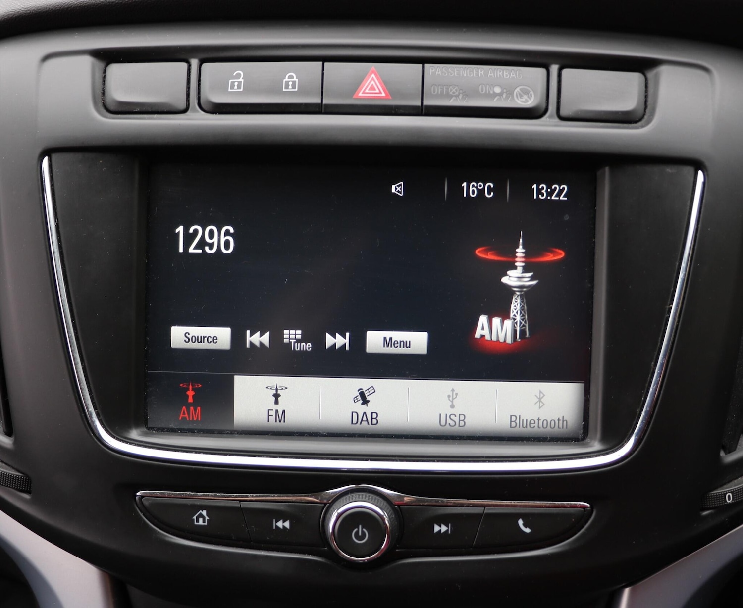 Used Vauxhall Zafira Tourer 2017 for sale - 75953803: Photo 34