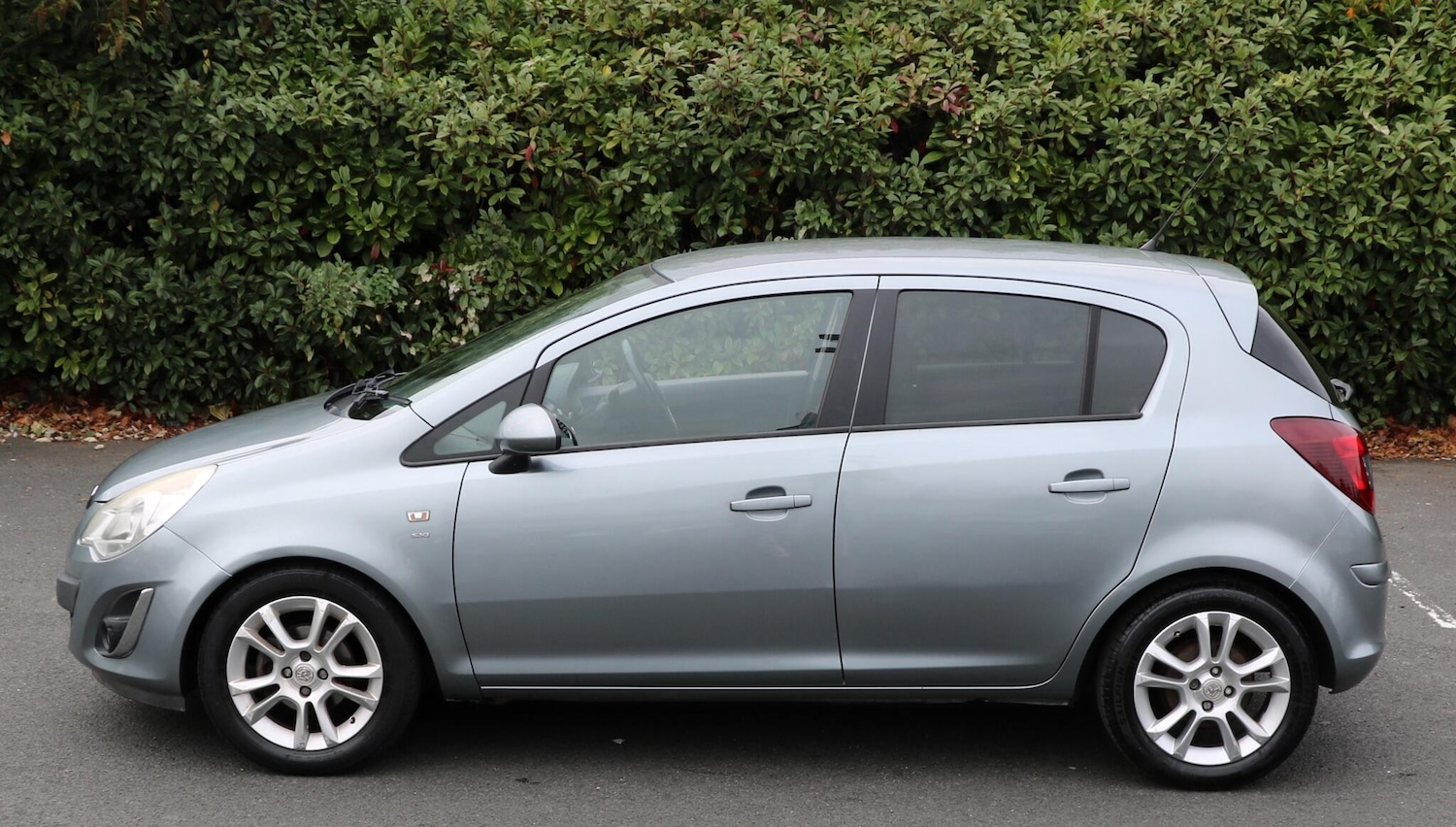 Used Vauxhall Corsa 2011 for sale - 76306241: Photo 10