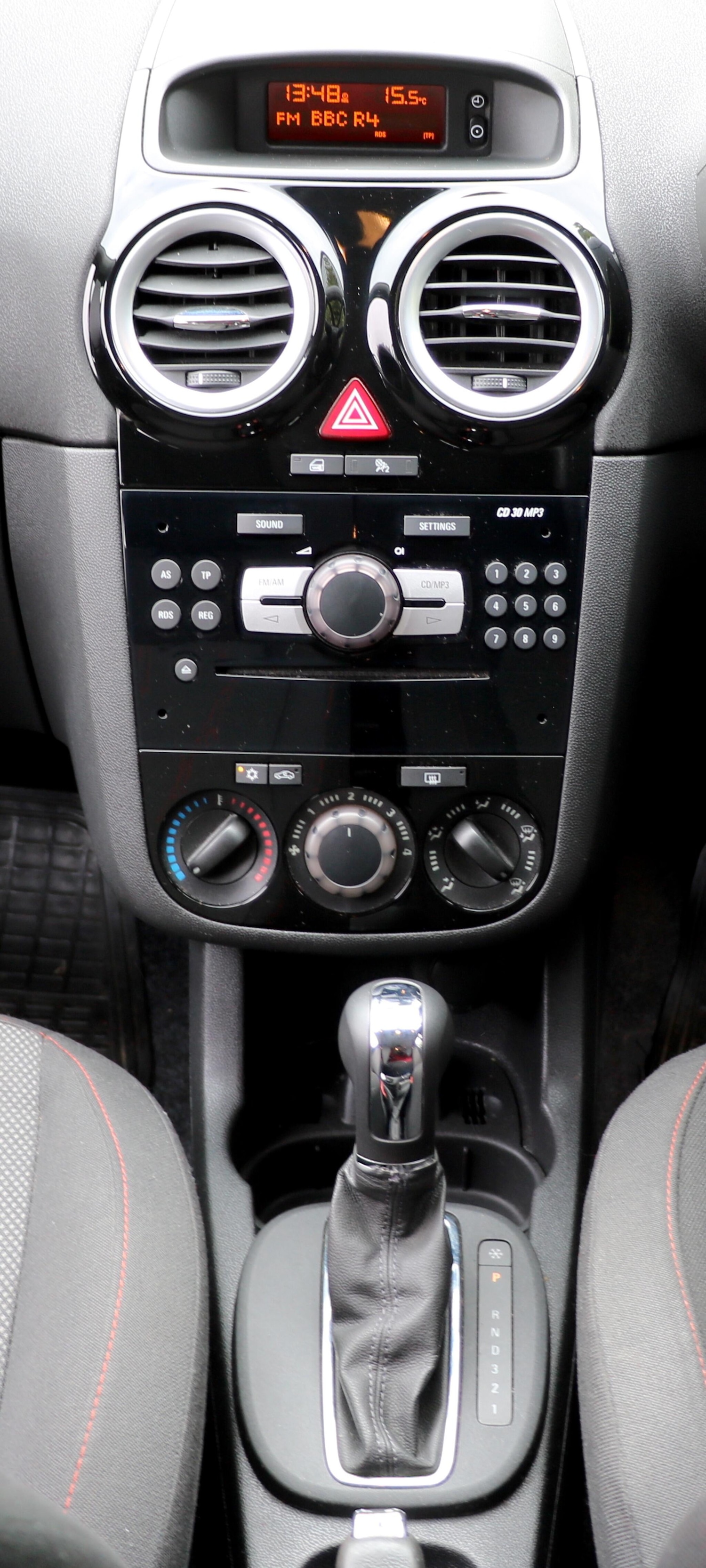 Used Vauxhall Corsa 2011 for sale - 76306241: Photo 23