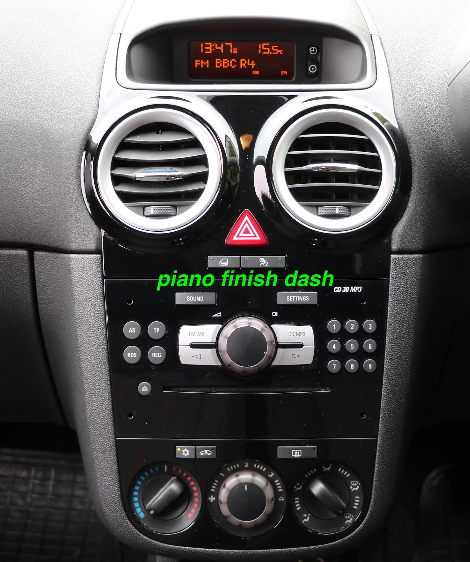 Used Vauxhall Corsa 2011 for sale - 76306241: Photo 24