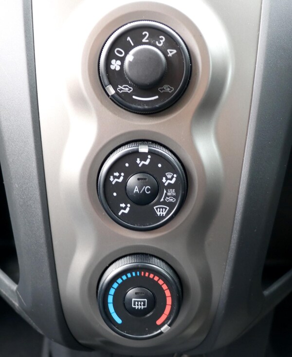 Used Toyota Yaris 2009 for sale - 75477641: Photo 30