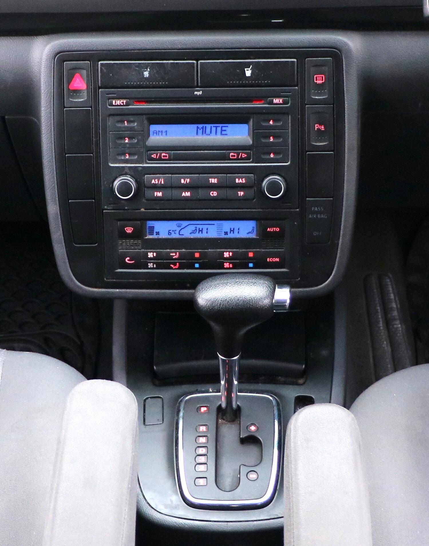 Used Volkswagen Sharan 2005 for sale - 77237685: Photo 21