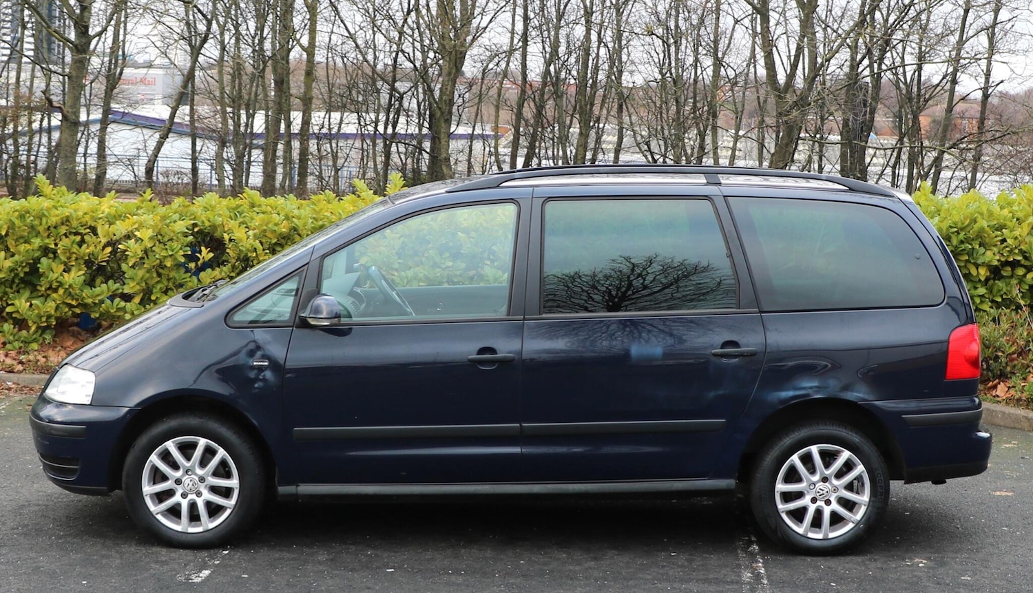 Used Volkswagen Sharan 2005 for sale - 77237685: Photo 9